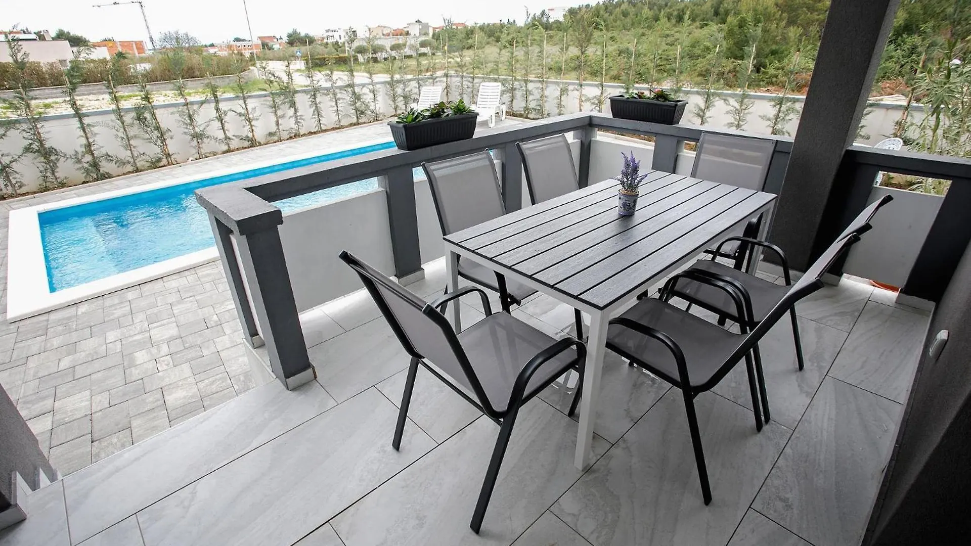 Charming Vrsi Croatia Apartment With Pool And Mountain Views
